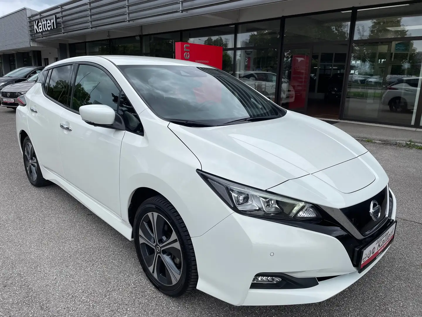 Nissan Leaf e+ N-Connecta 62 kWh *Winterpaket LED* Weiß - 2