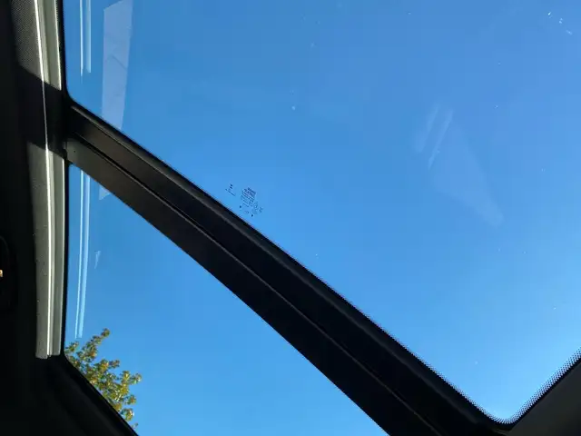 BMW Ix1 view 14