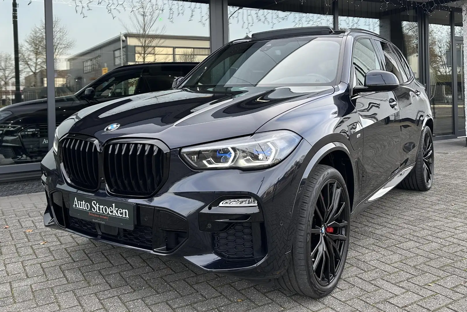 BMW X5 xDrive45e M-Sport Pano Laser Lucht HUD ShadowLine Noir - 2