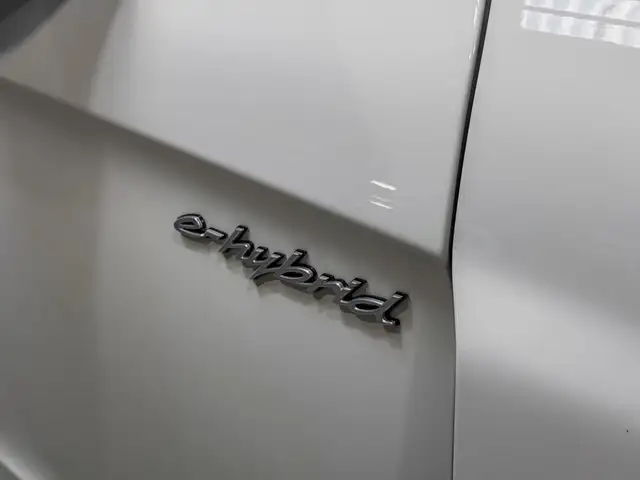 Porsche Panamera view 5