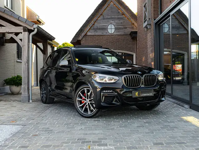 BMW X3 M 40d / Panoramisch daksysteem / Trekhaak / Harman/Kardon / Head-Up Display / Adaptieve Cruise Control / Sfeerverlichting