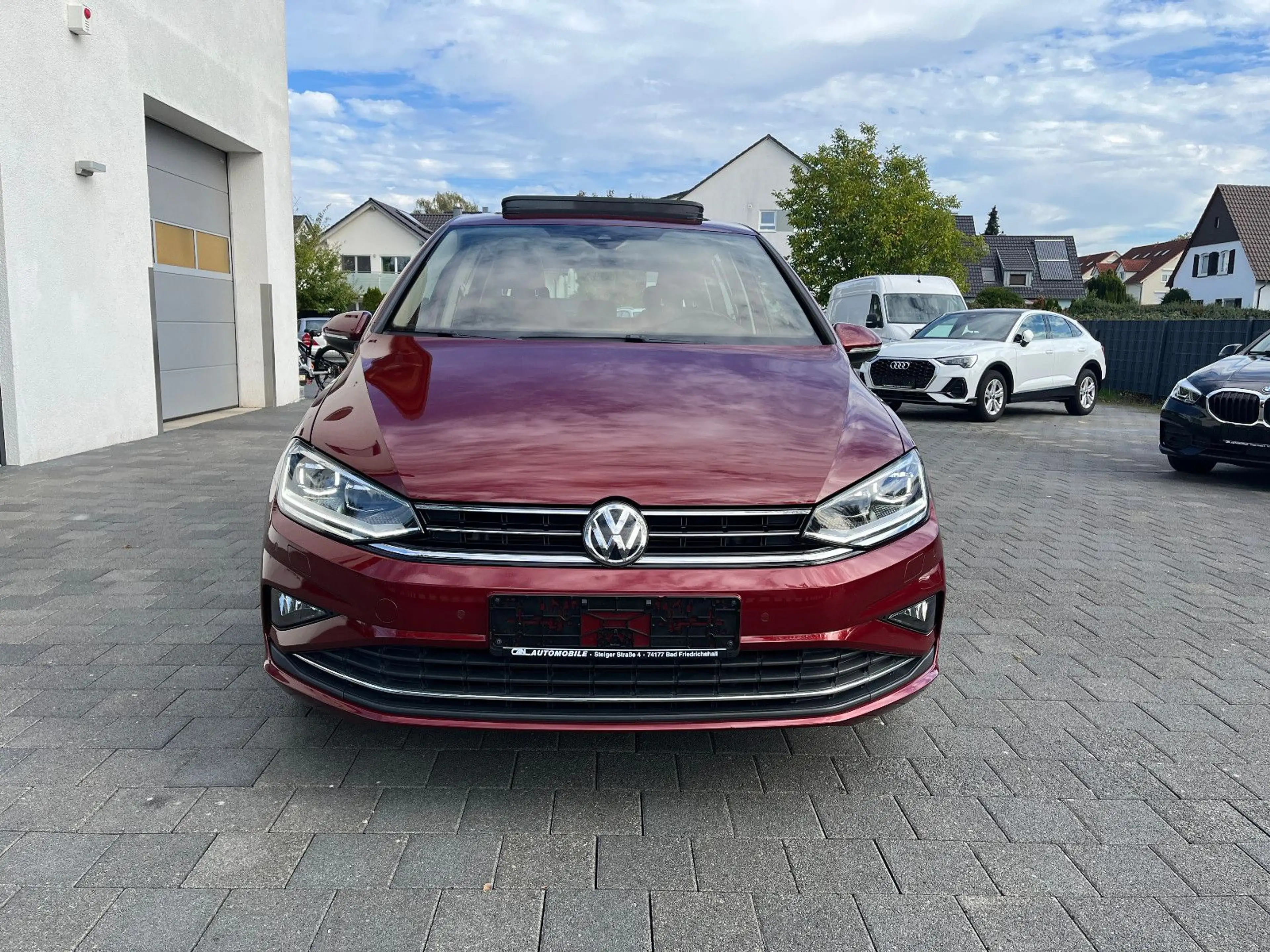 Volkswagen Golf Sportsvan Highline 1.5 TSI DSG PANO 1.Hand — photo 8