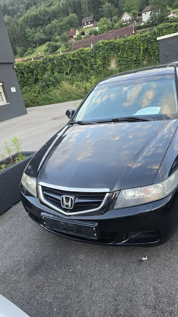 Honda Accord - 1