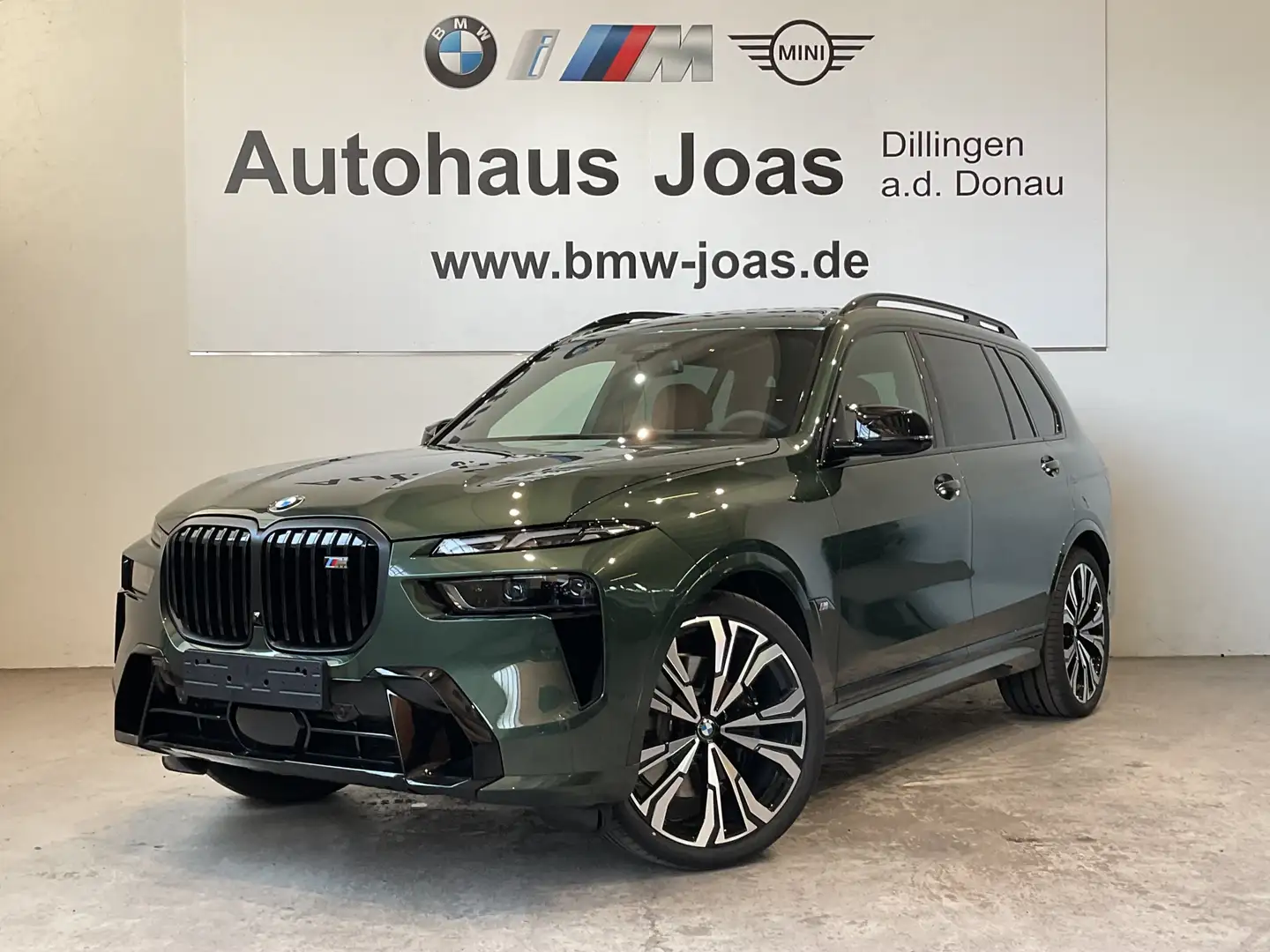 BMW X7 M 60i  Sonderlackierung | Sitzbelüftg | Bower & Wilk Groen - 1