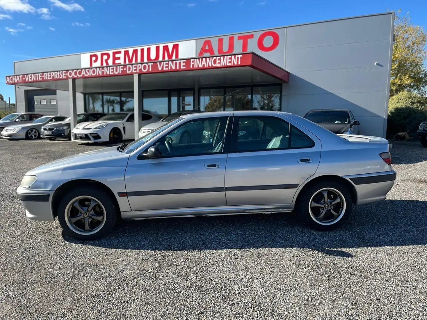 Peugeot 406 1.8 16V 112ch Grau - 2