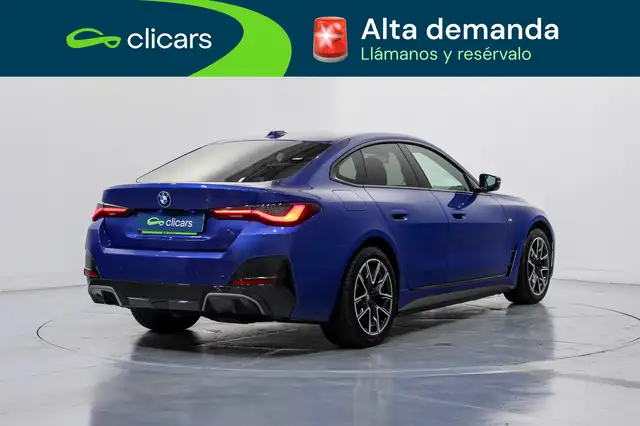BMW I4 view 5