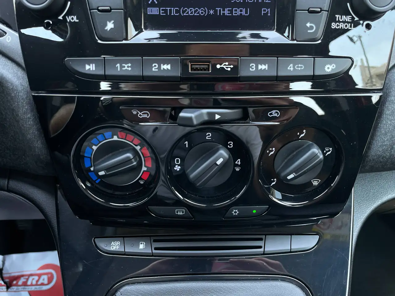Lancia Ypsilon 2022 — фото 13