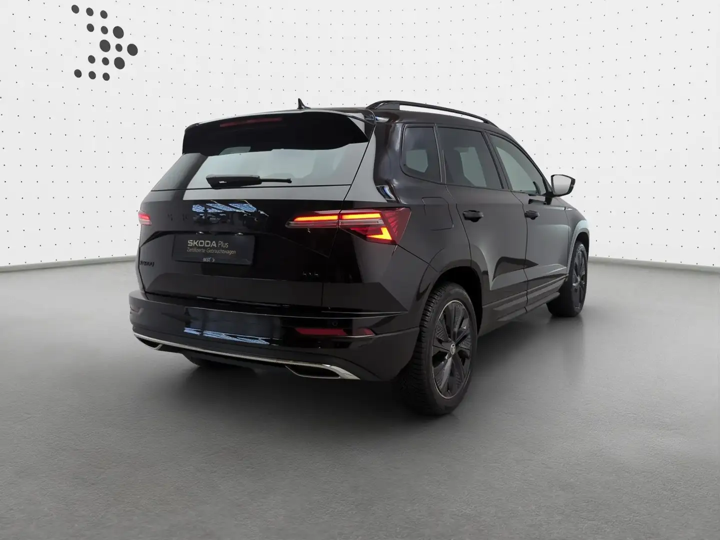 Skoda Karoq 2.0 TSI 4x4 DSG SPORTLINE*PANO*KAMERA*AHK* Schwarz - 2