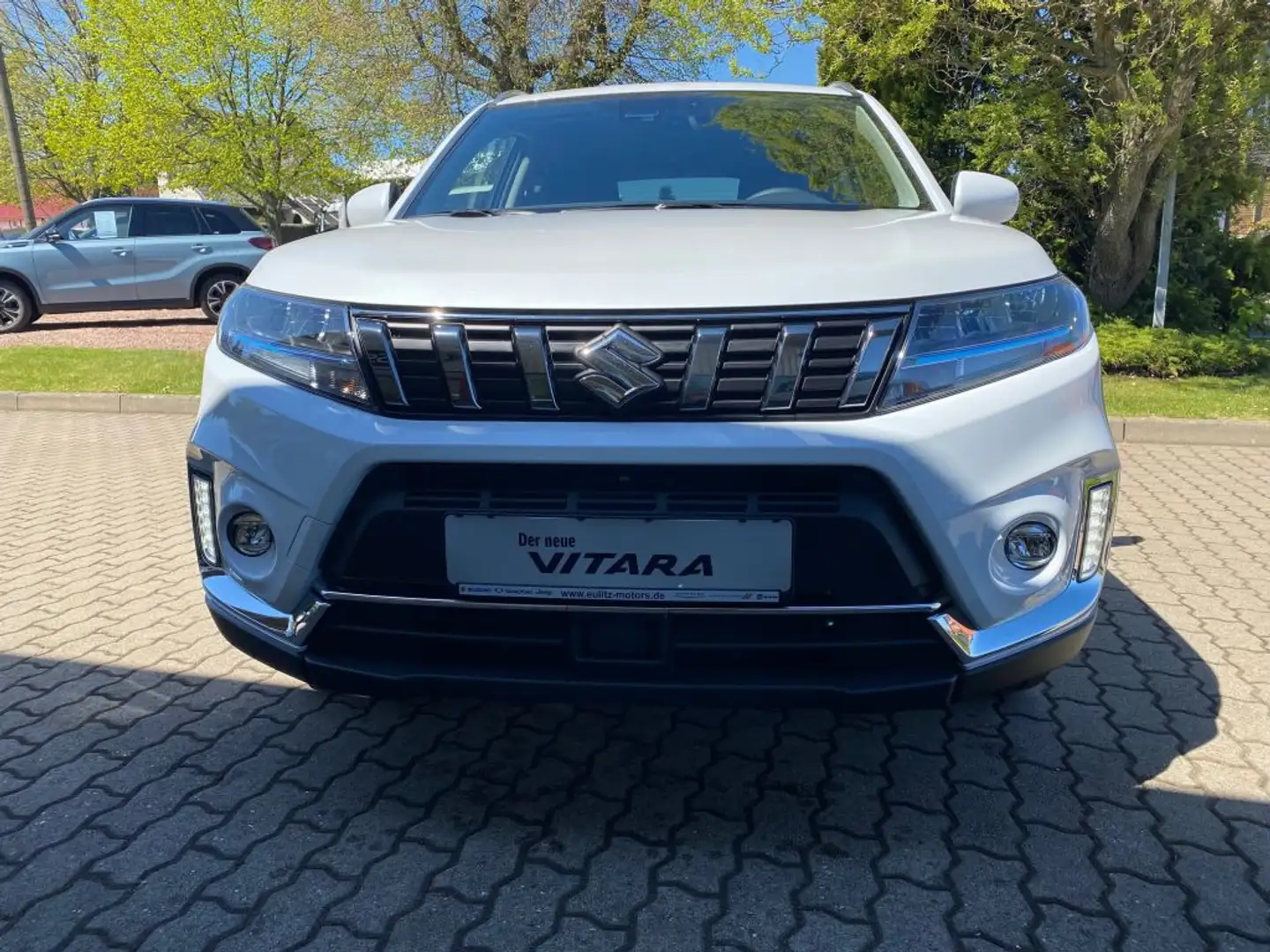 Suzuki Vitara 1.5 Dualjet Hybrid AGS Comfort (LY) Weiß - 2