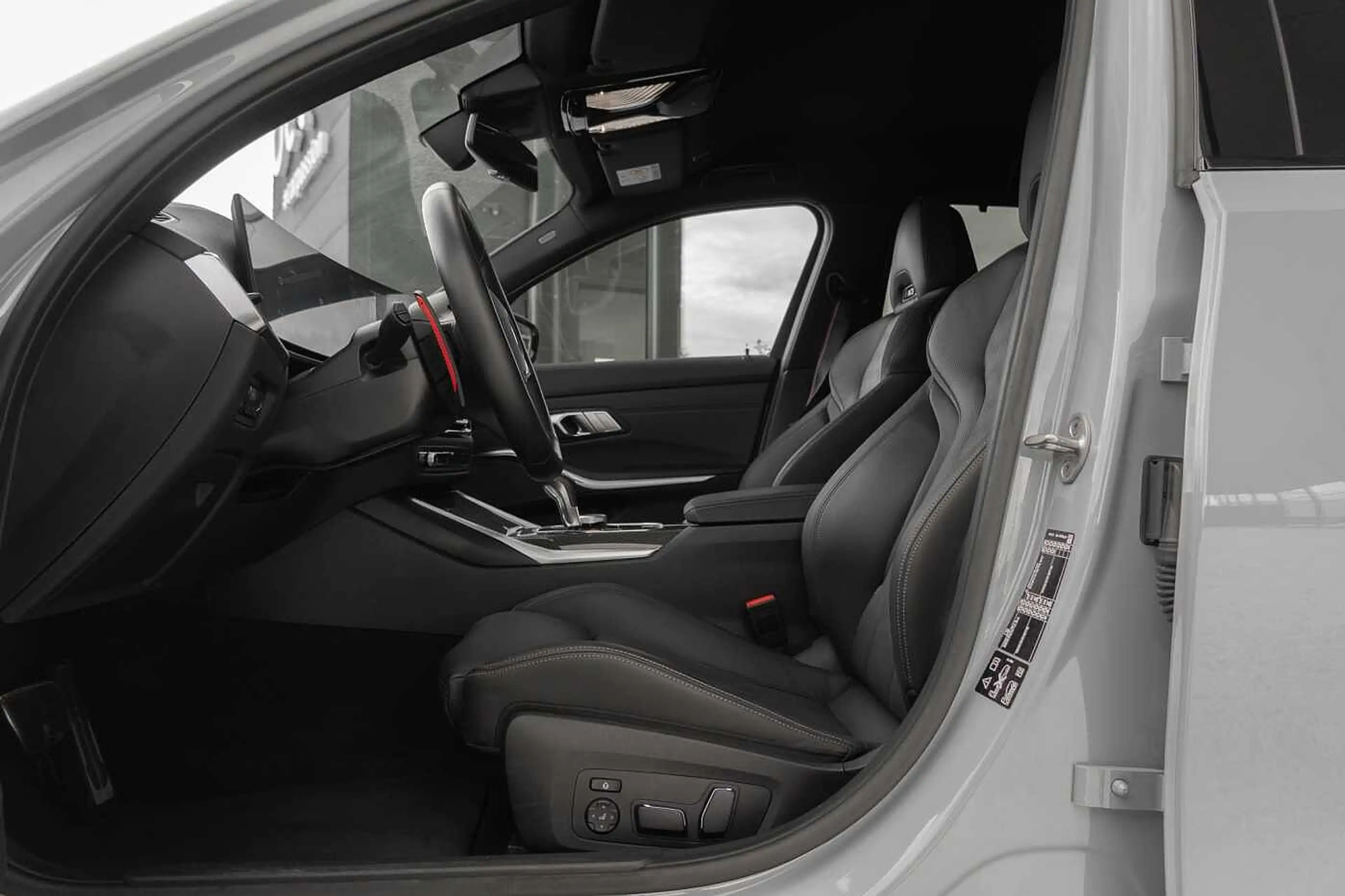 BMW M3 TOURING xDrive Competition — photo 8