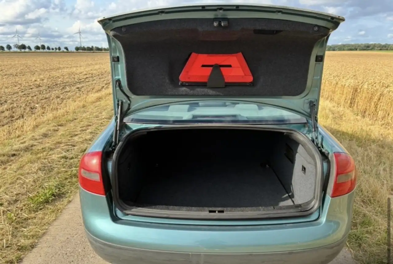 Audi A6 2.4, foto 7