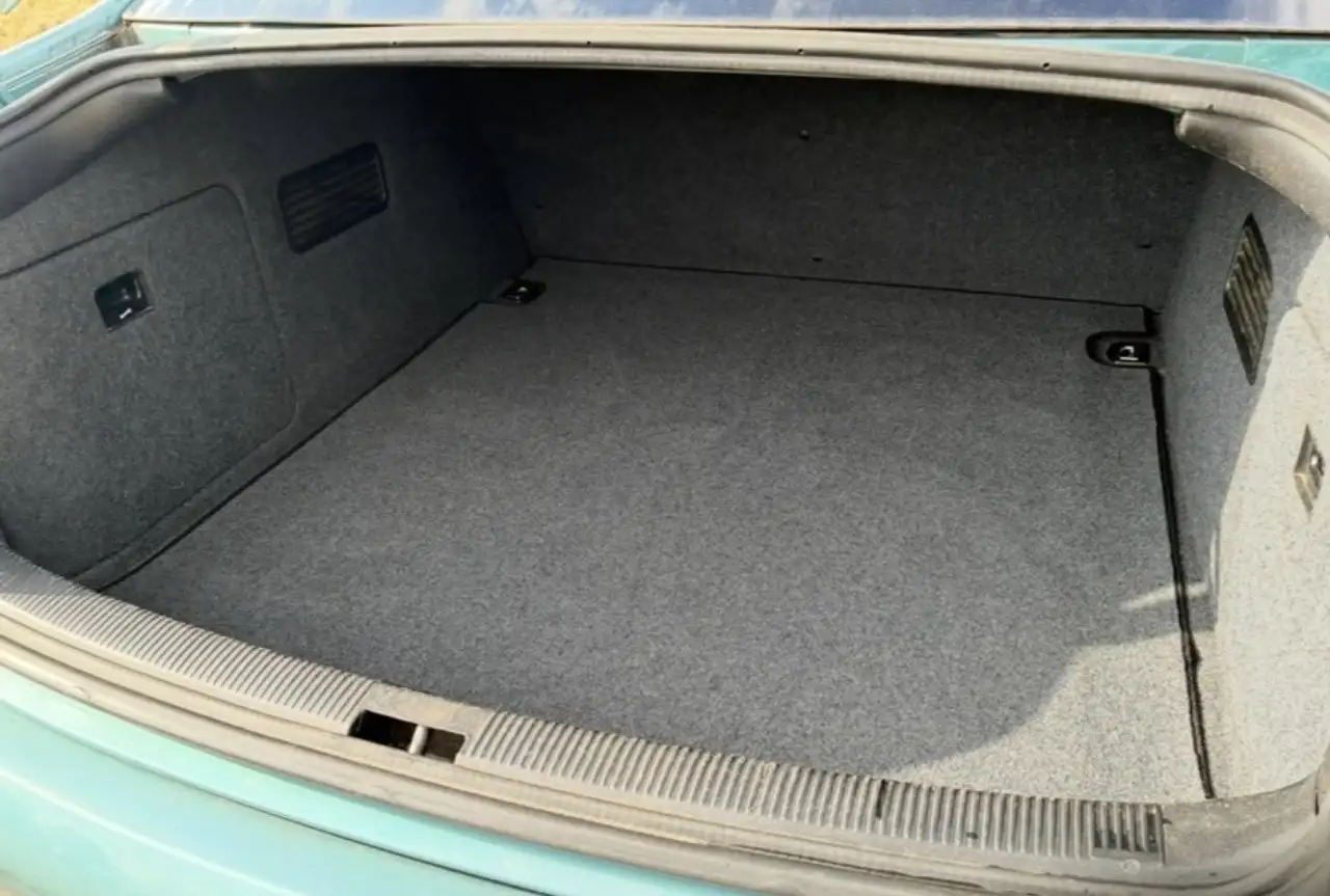 Audi A6 2.4, foto 8