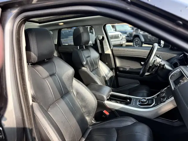 Land Rover Range Rover Evoque view 13