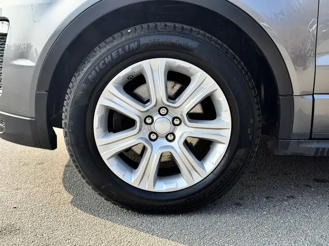 Land Rover Range Rover Evoque view 5