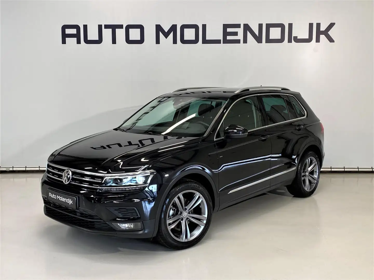 Volkswagen Tiguan 1.5 TSI Full LED / HuD / el. trekhaak / Navi / ACC Noir - 1