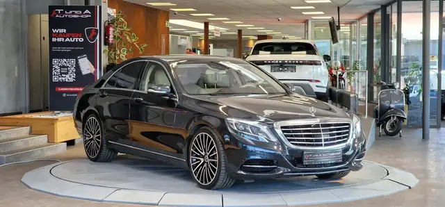 Mercedes-Benz S-Class view 3