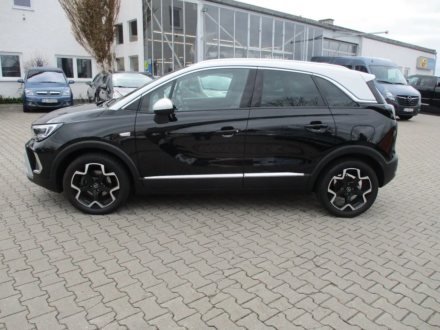 Opel Crossland X Crossland Ultimate 1,2 Turbo 130PS Nero - 2