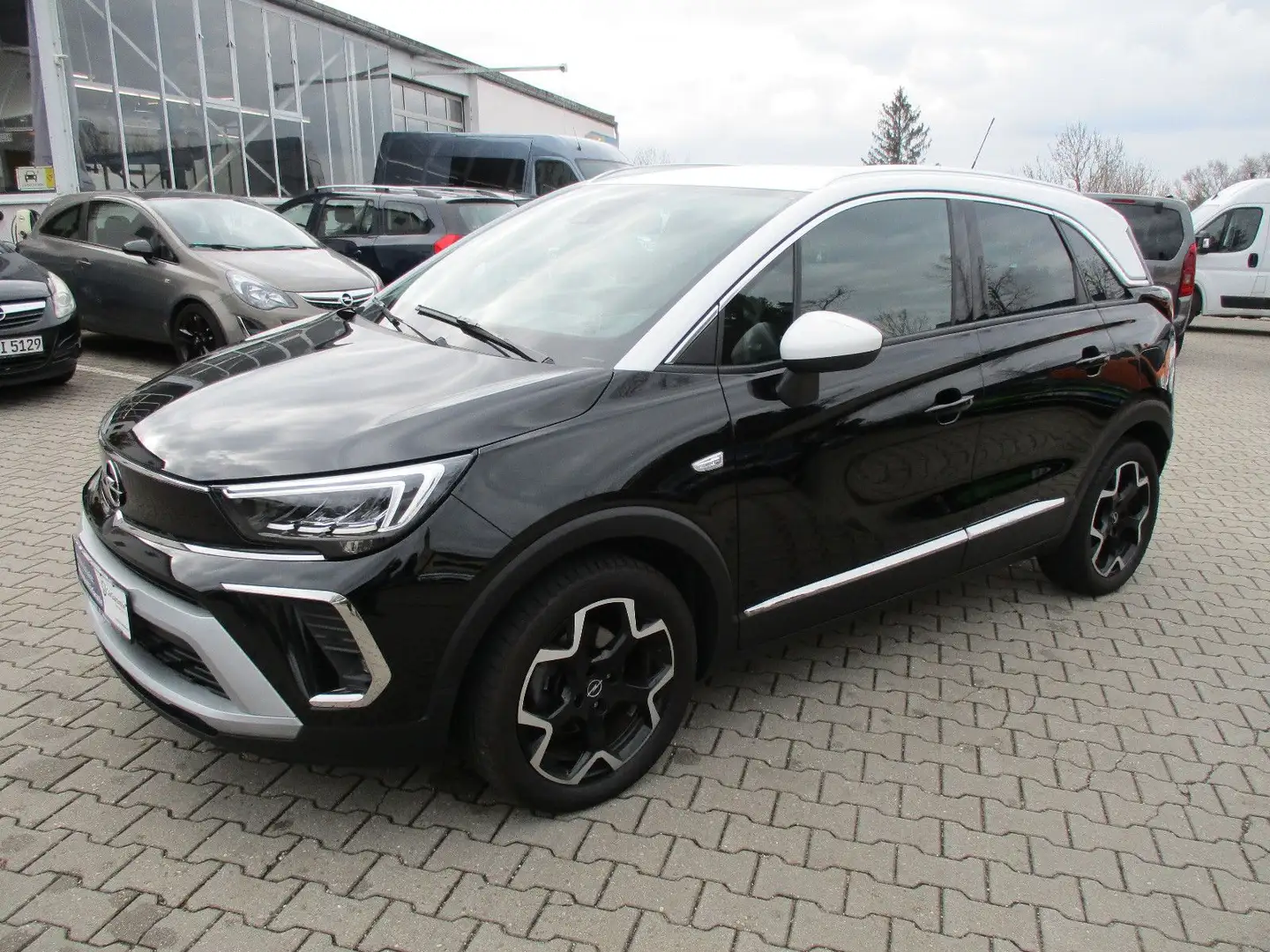 Opel Crossland X Crossland Ultimate 1,2 Turbo 130PS Nero - 1