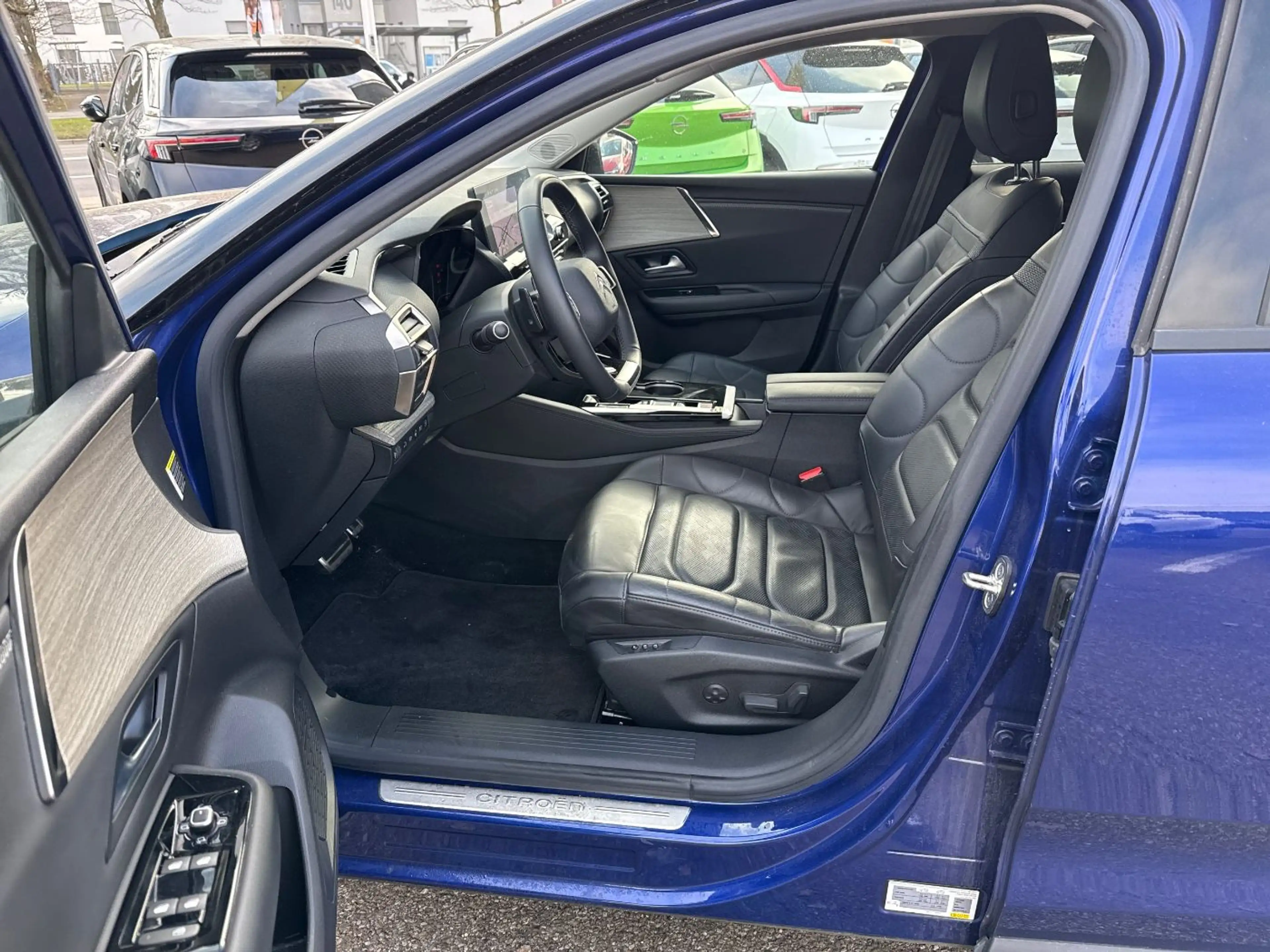 Citroen C5 X 1.6 225 S&S Shine Pack Navi+SHZ+2xKlima+360 — photo 7
