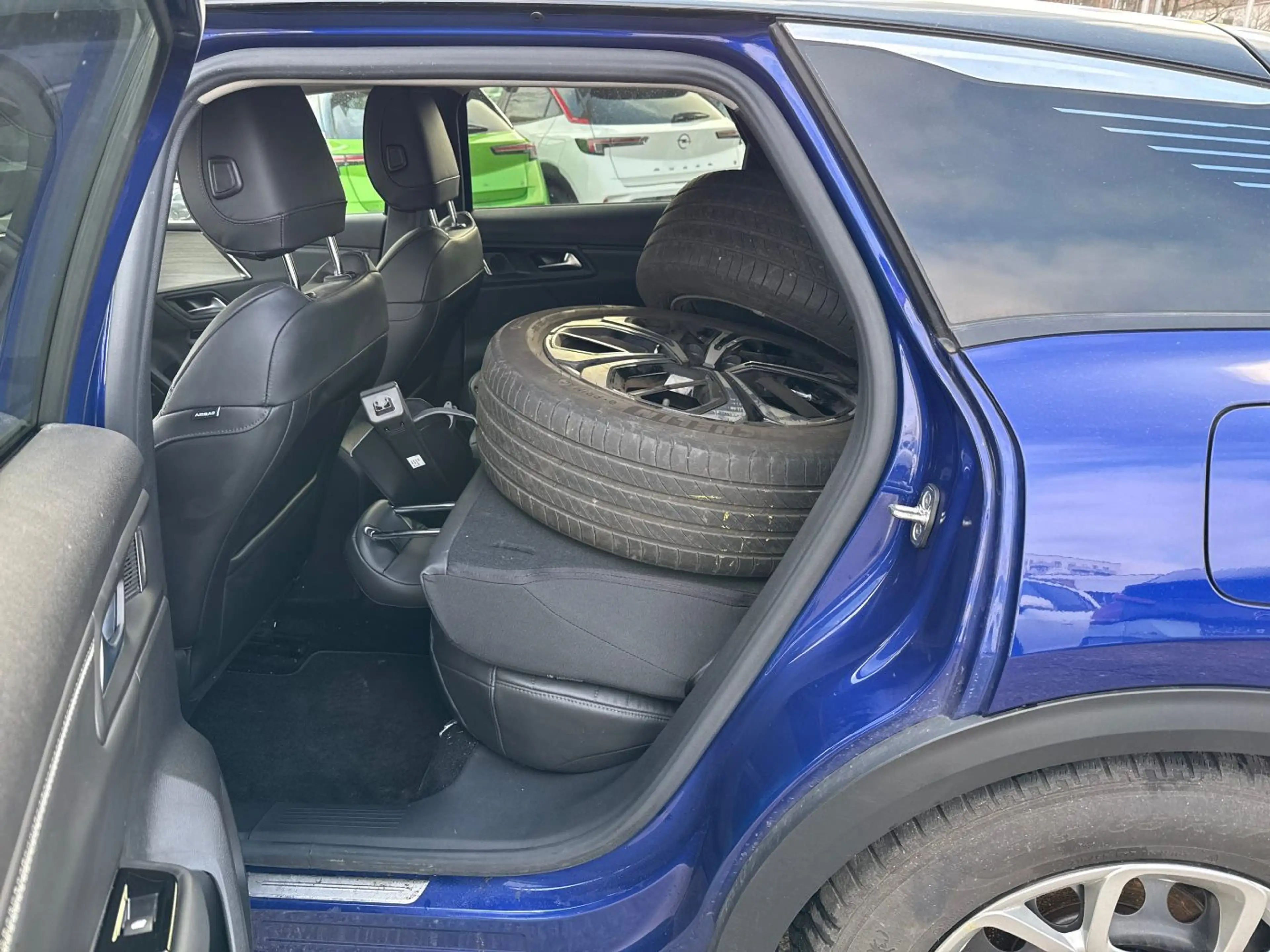 Citroen C5 X 1.6 225 S&S Shine Pack Navi+SHZ+2xKlima+360 — photo 11