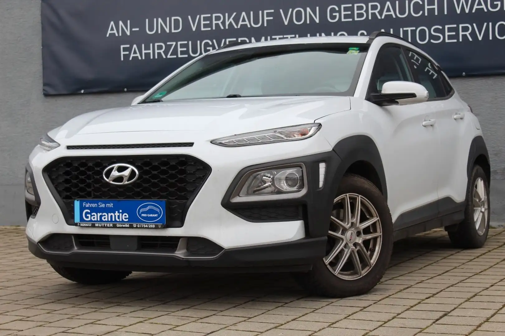 Hyundai KONA Select 2WD Weiß - 2