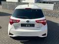 Toyota Yaris Hybrid Y20 Team D Weiß - thumbnail 4