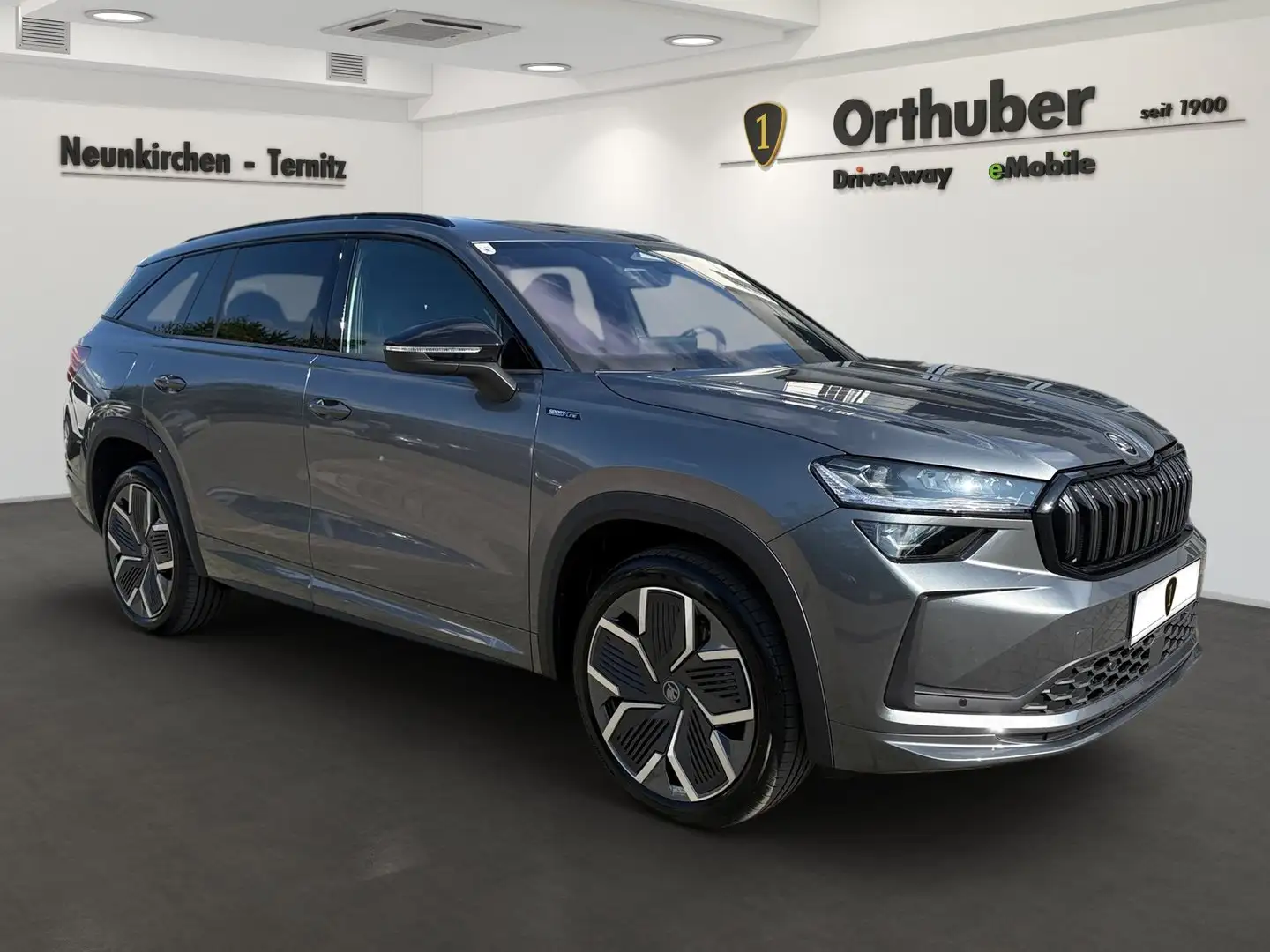 Skoda Kodiaq 4x4 Sportline TDI DSG Gris - 2