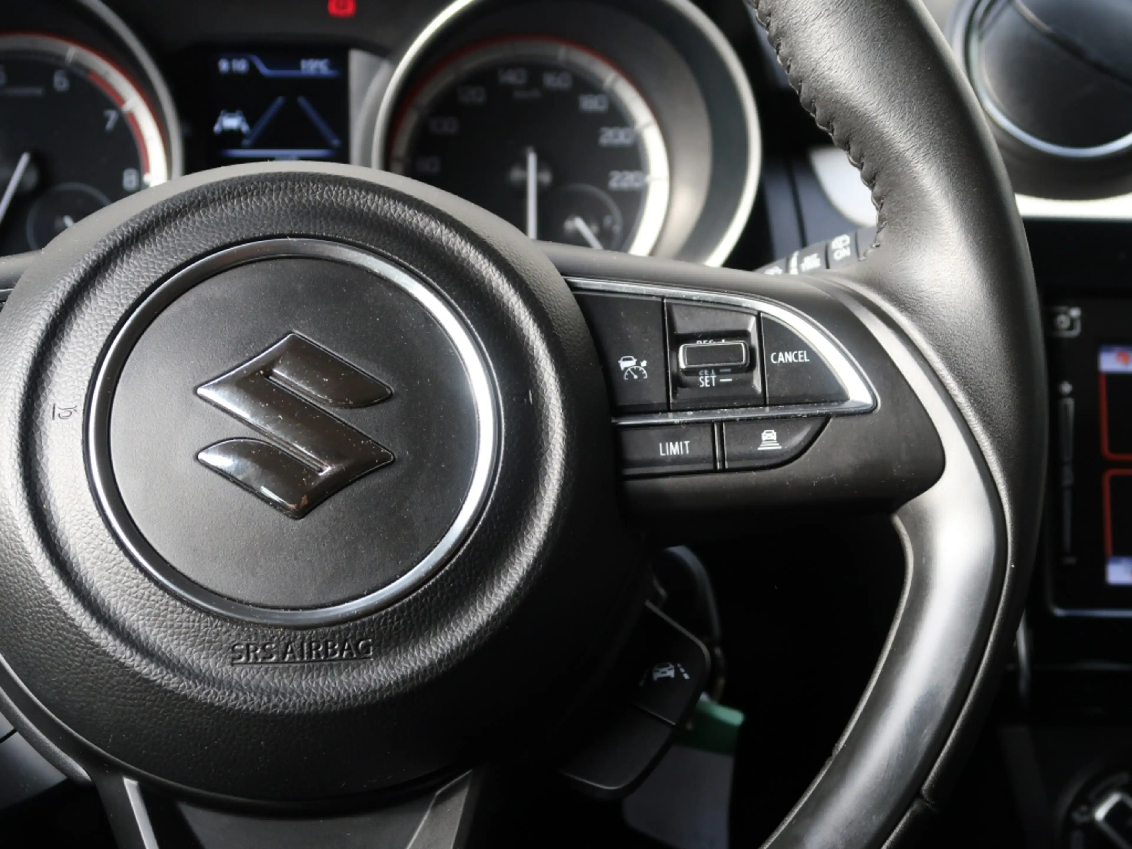 Suzuki Swift 1.2 Select Smart Hybrid | Trekhaak | Navigatie | C — photo 12