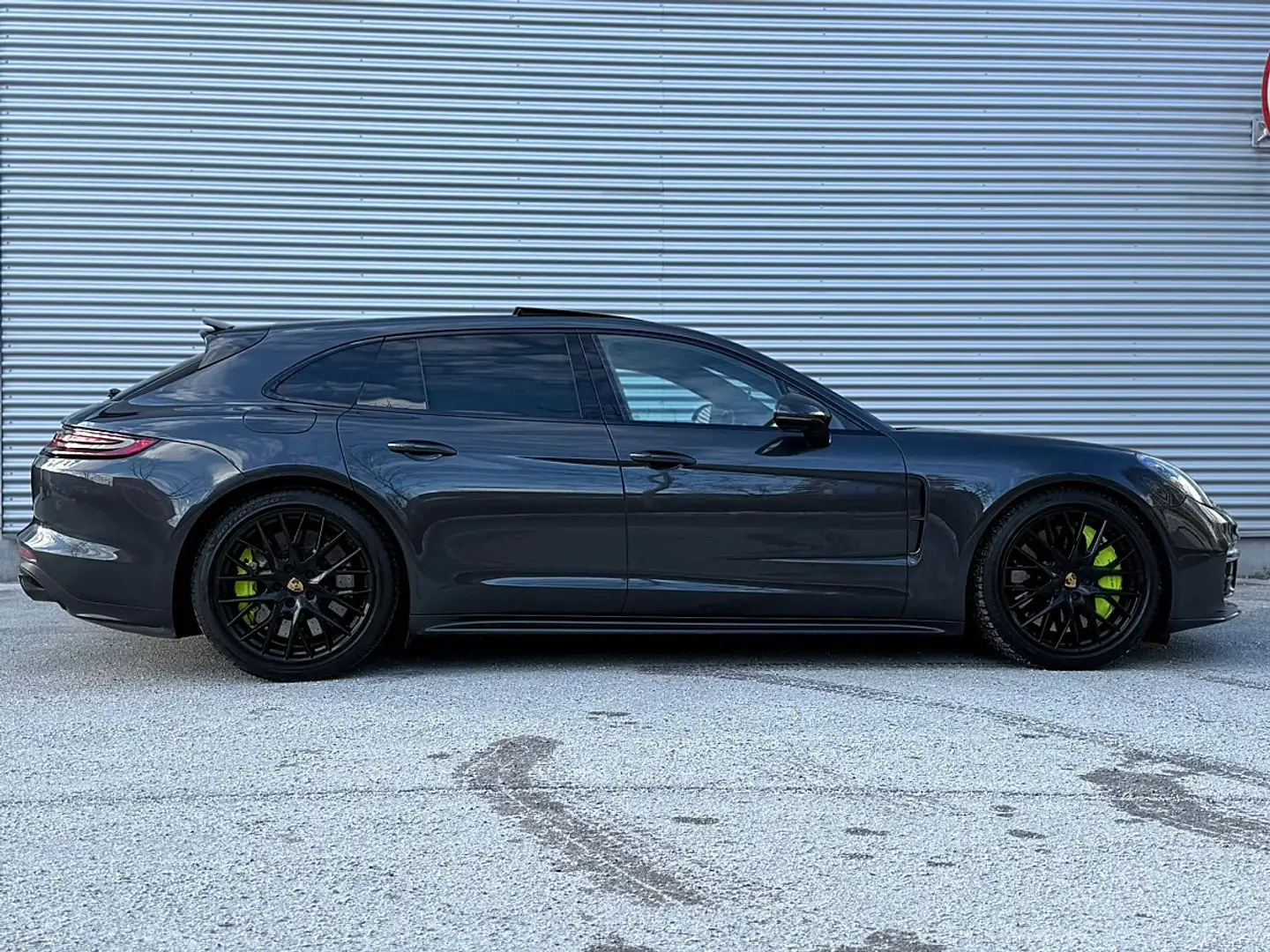 Porsche Panamera Turbo S E-Hybrid PHEV Sport Turismo Aut. Grau - 2