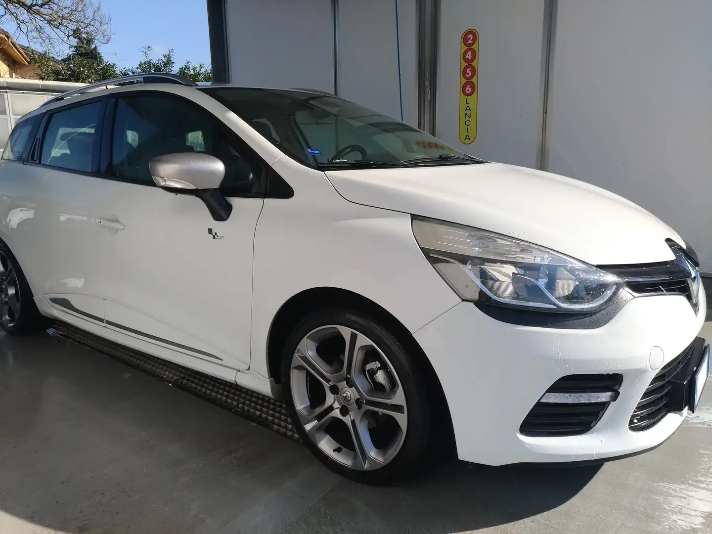 Renault Clio Clio Sporter 1.2 GT 120cv edc Bianco - 1