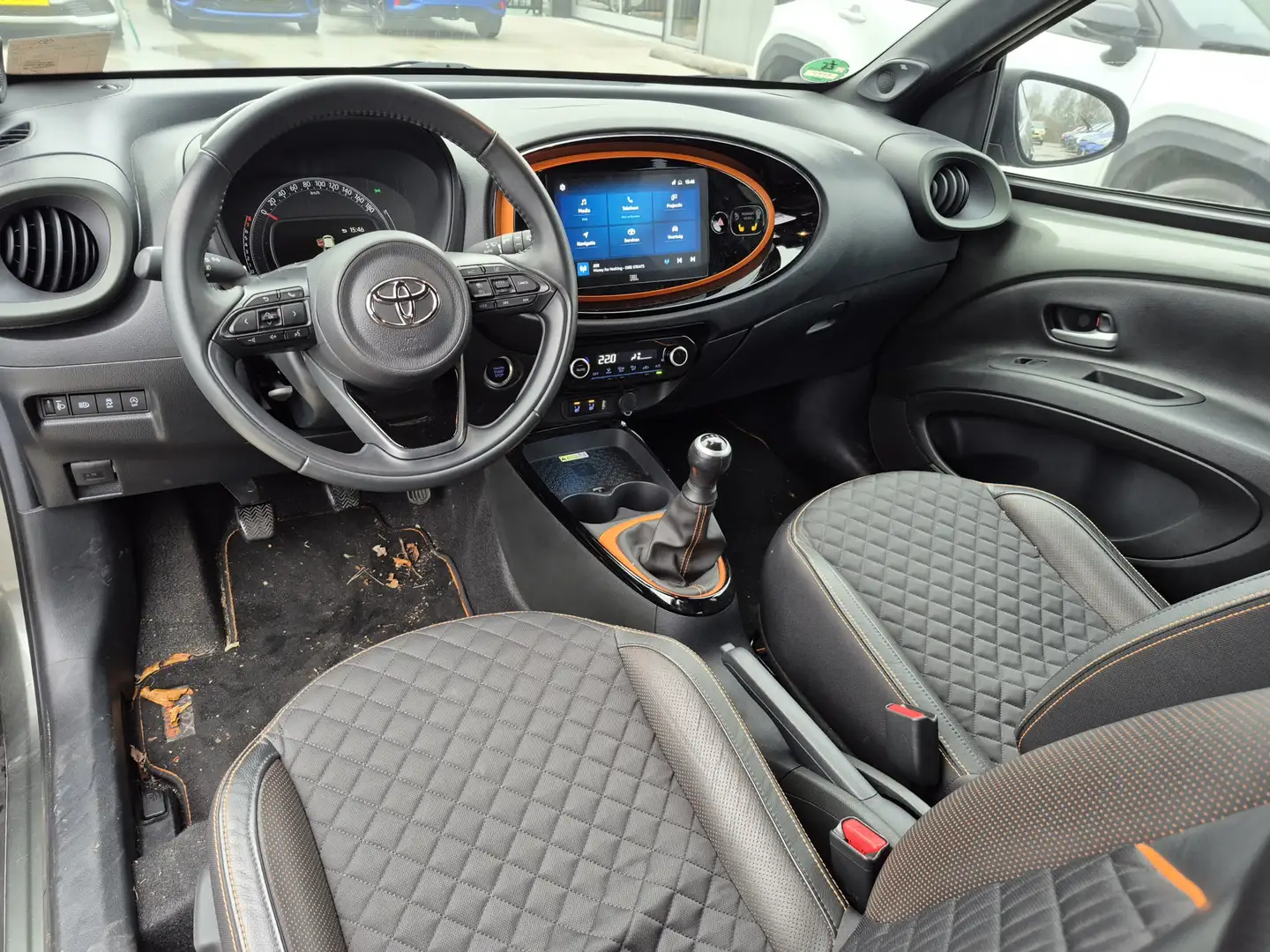 Toyota Aygo X 1.0 VVT-i MT Limited | Achteruitrijcamera | Naviga Groen - 2