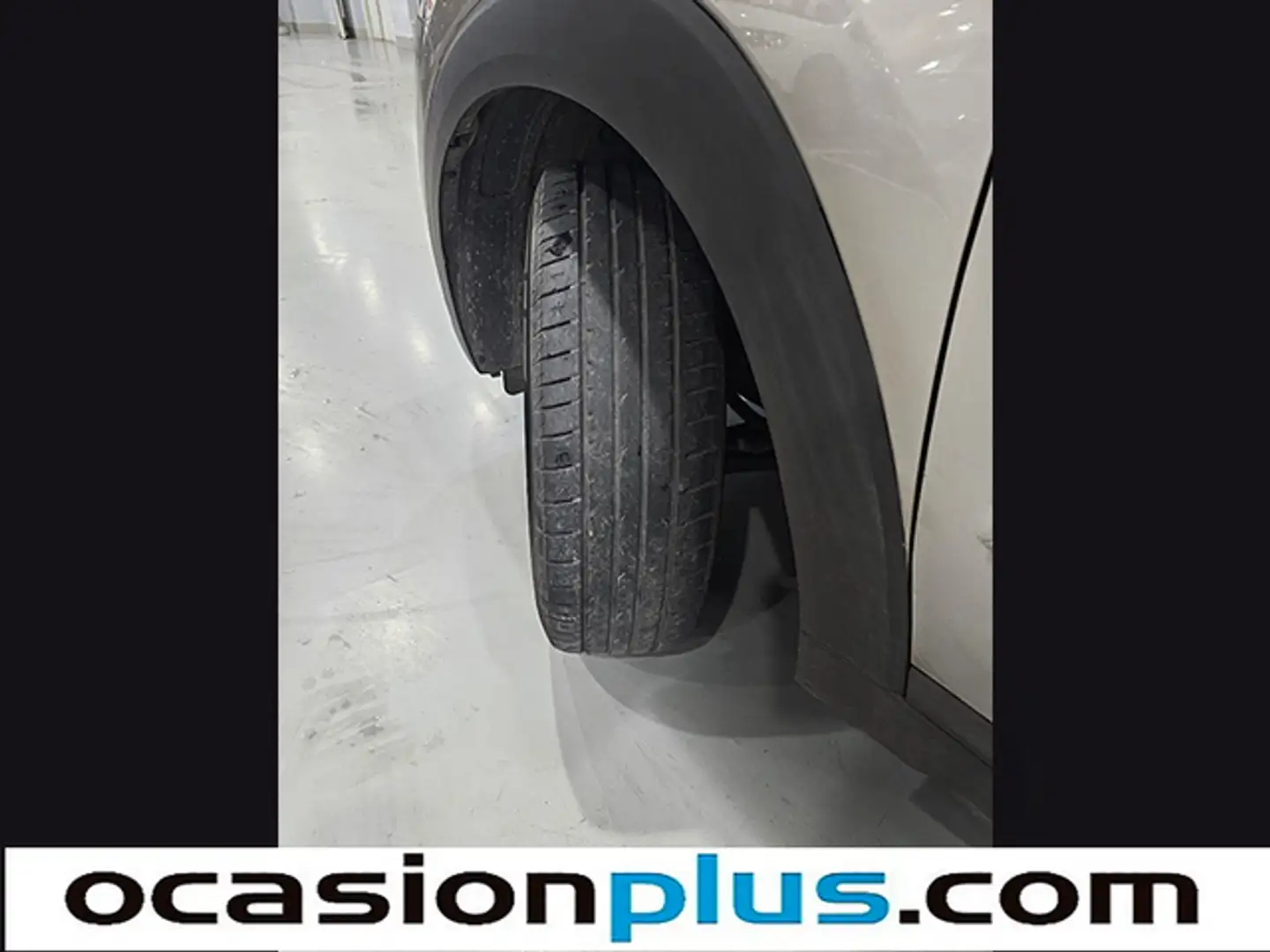 Hyundai TUCSON 1.6 GDI BE Essence 4x2 Beige - 2