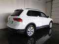 Volkswagen Tiguan LIFE 4x4 2,0 TDI DSG *MATRIX-LED / HEAD-UP / NA... Weiß - thumbnail 2