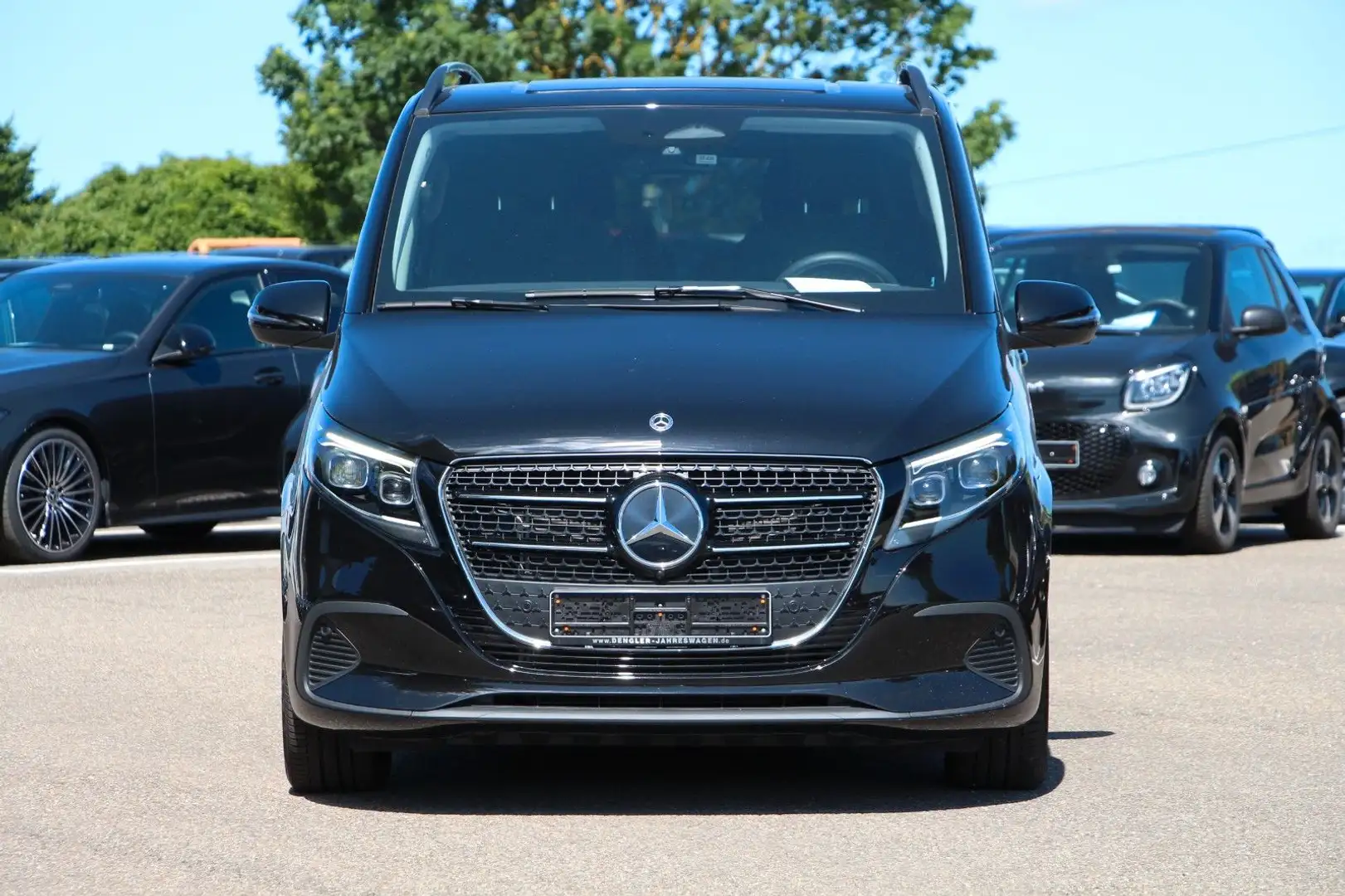 Mercedes-Benz V 300 d L BEAM*STDHZG*EL.TÜREN*ACC STYLE Zwart - 2
