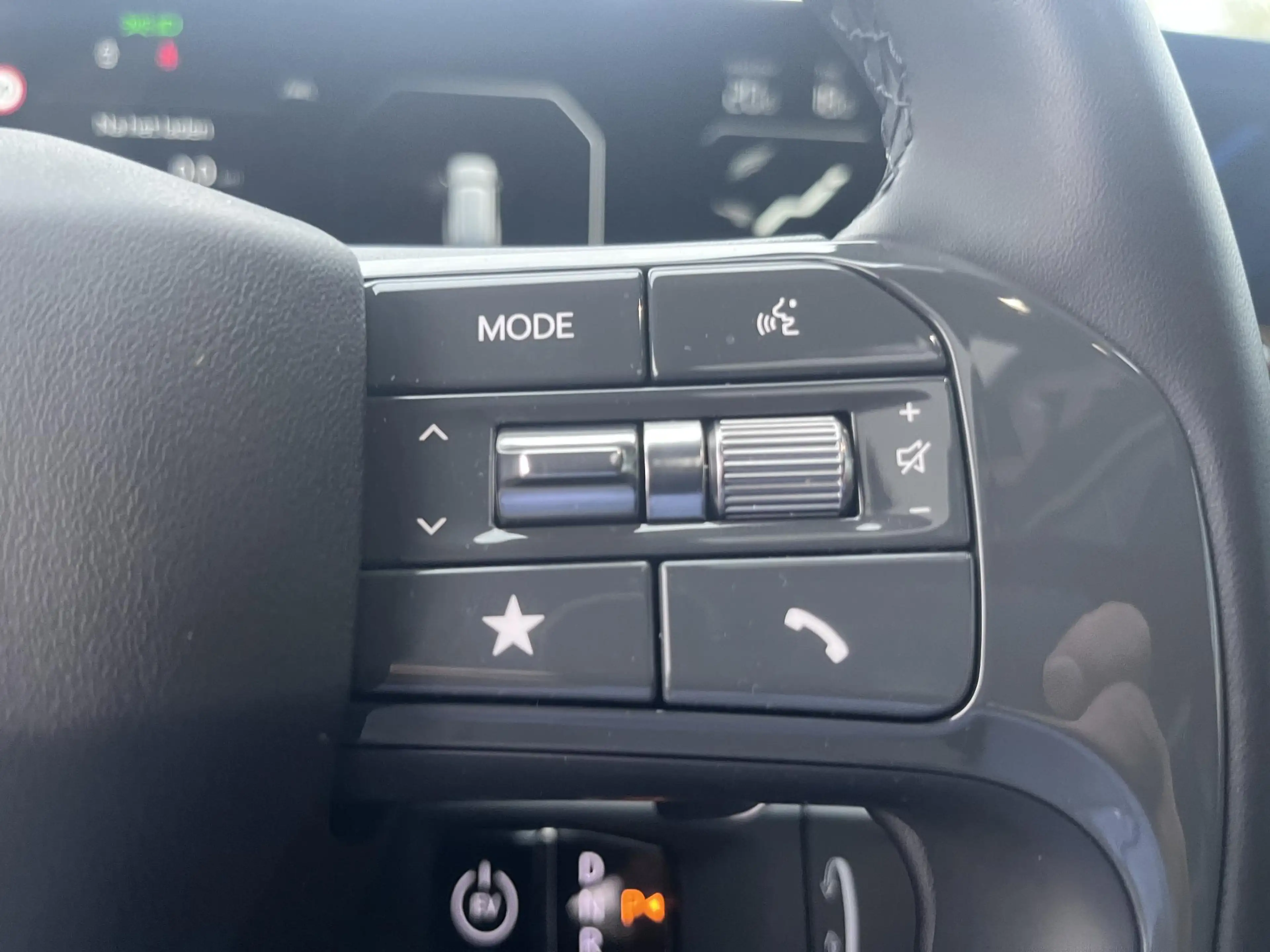 Kia EV9 Plus 99.8 kWh PANORAMADAK, DEMO VOORDEEL!!  7 Zits — photo 15