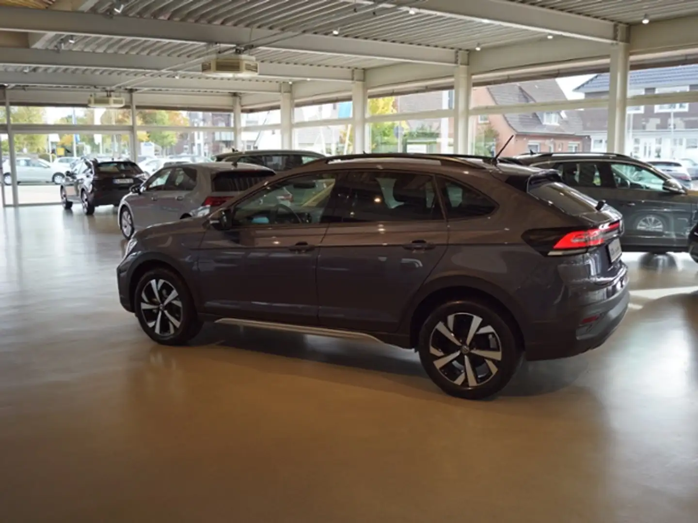 Volkswagen Taigo 1.0 TSI Life *Kamera*EPH*SIH*LED*Front Assist* Grigio - 2