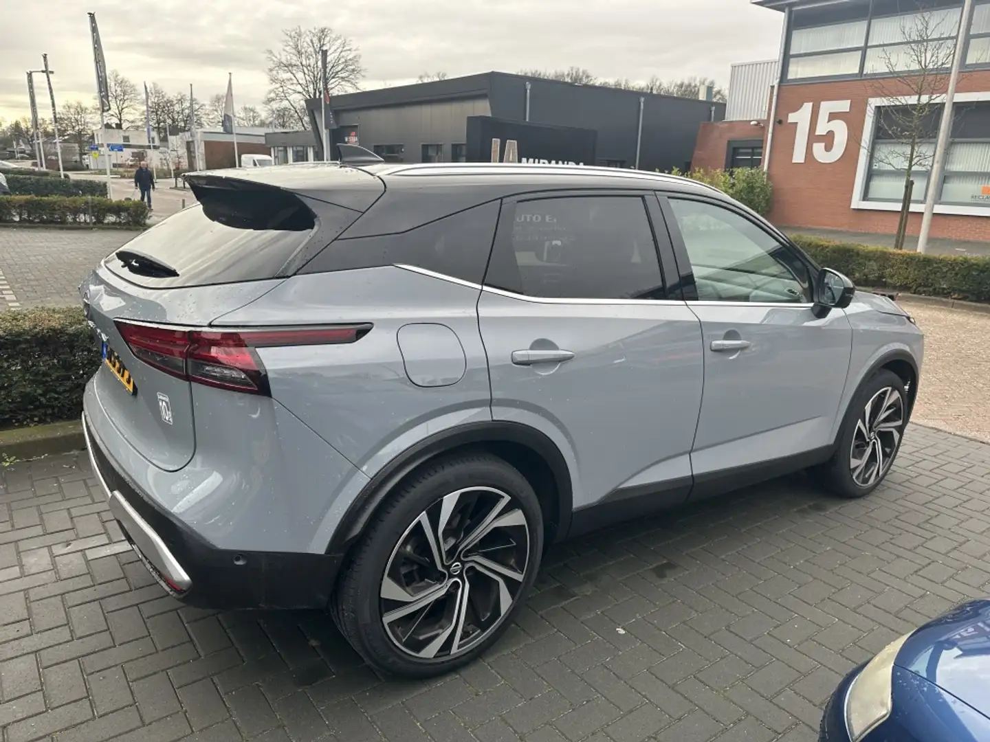 Nissan Qashqai 1.3 MHEV X Tekna + Gris - 2