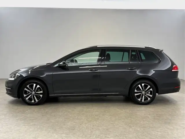 Volkswagen Golf view 11