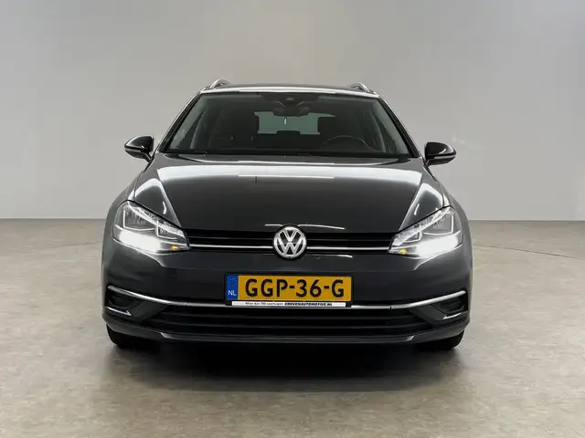 Volkswagen Golf view 8