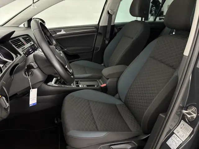 Volkswagen Golf view 15