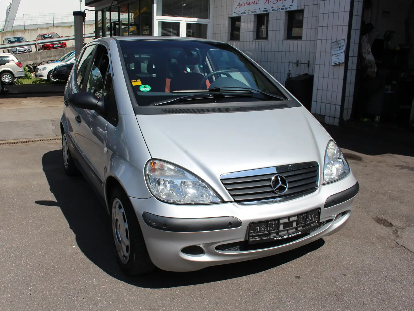 Mercedes-Benz A 140 Classic Gris - 1