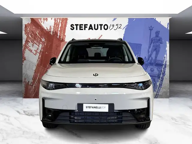 Leapmotor C10 view 4