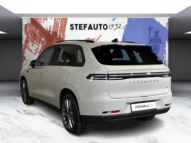 Leapmotor C10 view 5