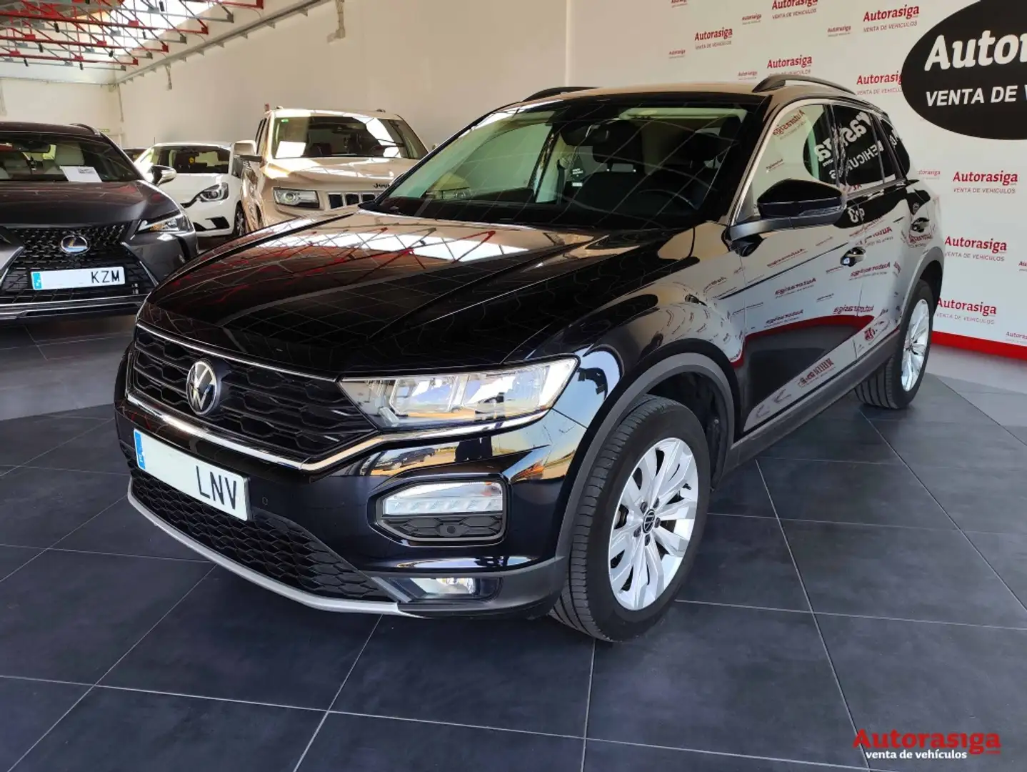 Volkswagen T-Roc 1.5 TSI Advance Style DSG7 Schwarz - 2