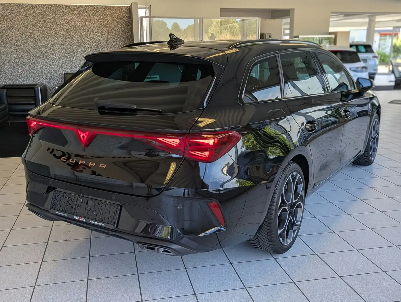 Cupra Leon 2.0 DSG Dynamic/Edge-Paket Navi AHK 5J-Gara, миниатюра 7