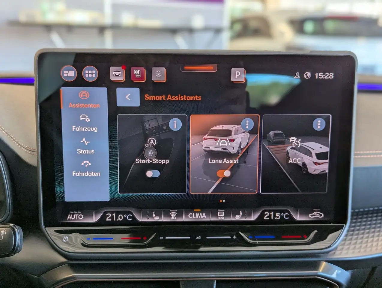 Cupra Leon 2.0 DSG Dynamic/Edge-Paket Navi AHK 5J-Gara, миниатюра 30