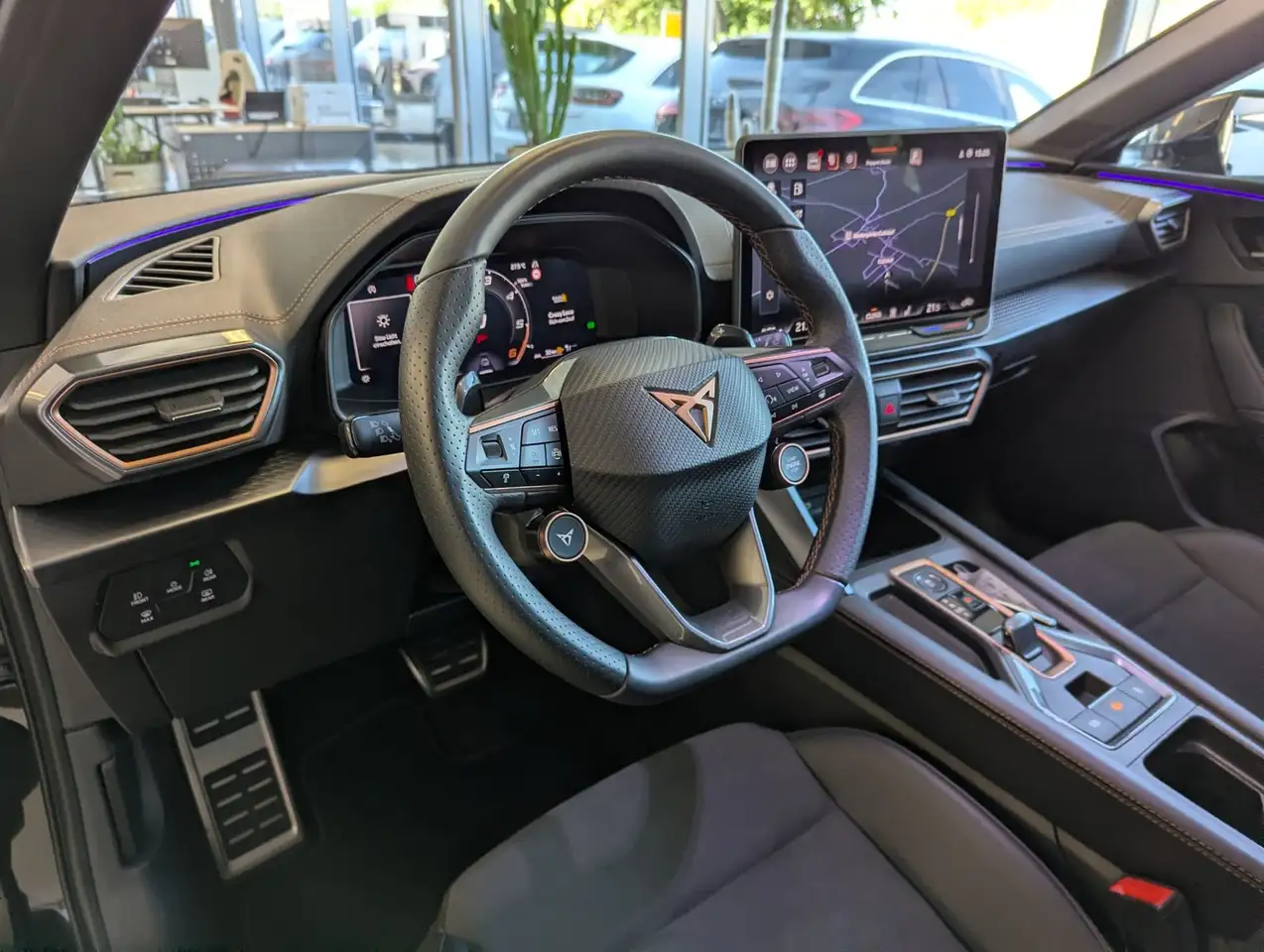 Cupra Leon 2.0 DSG Dynamic/Edge-Paket Navi AHK 5J-Gara, миниатюра 22