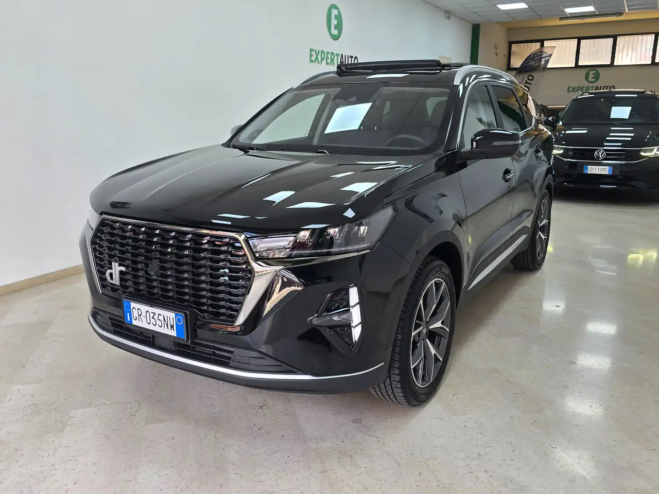 DR Automobiles DR6.0 2025