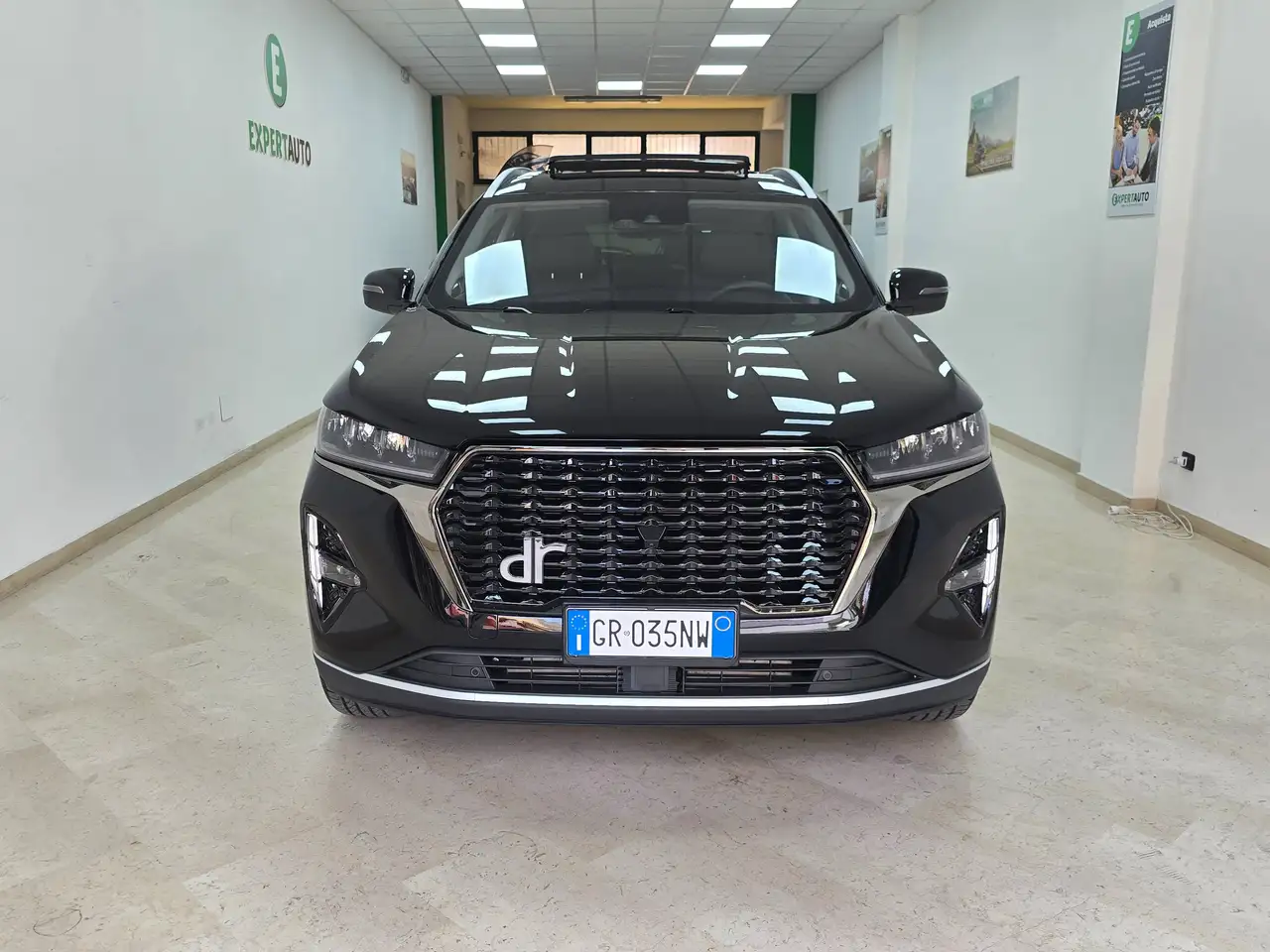 DR Automobiles DR6.0 2025