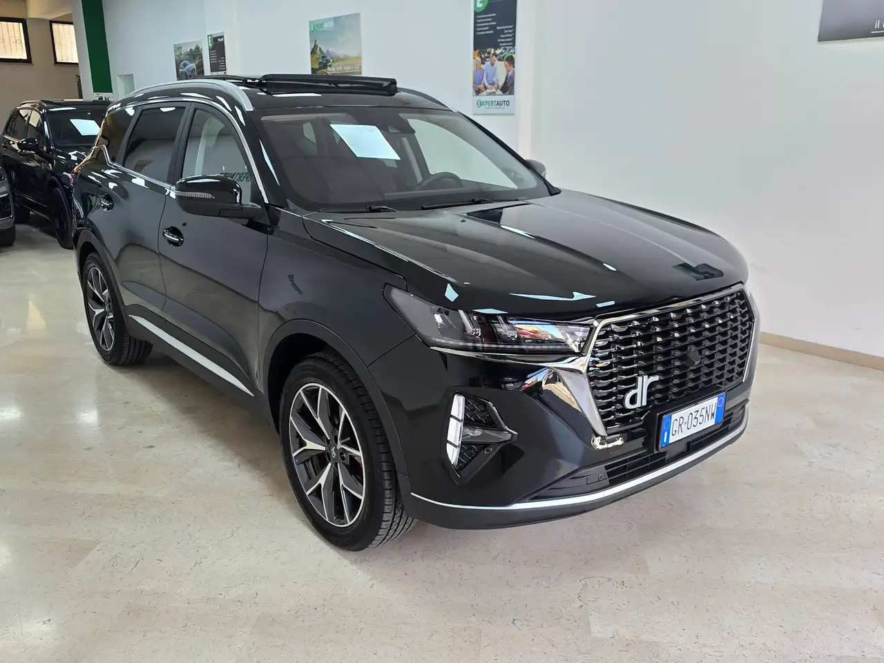 DR Automobiles DR6.0 2025